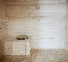 Toilette sèche PMR, Epicéa en Madriers 20 mm, 2.10 x 2.21m, 4.64m²
