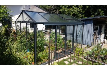 Serre Luxia, aluminium, structure avec différentes couleurs, 2.36 x 3.80 m, 9.00m²
