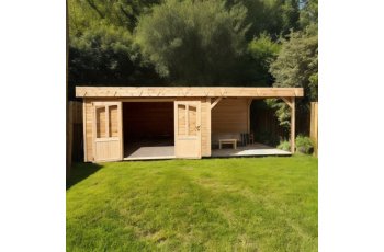 Abri Kylian mono pente avec bûcher, Madriers épicéa 28mm, 6.76 x 3.70m, 25.00m²